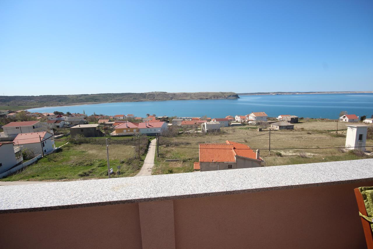 Apartments Njaco Ražanac Buitenkant foto