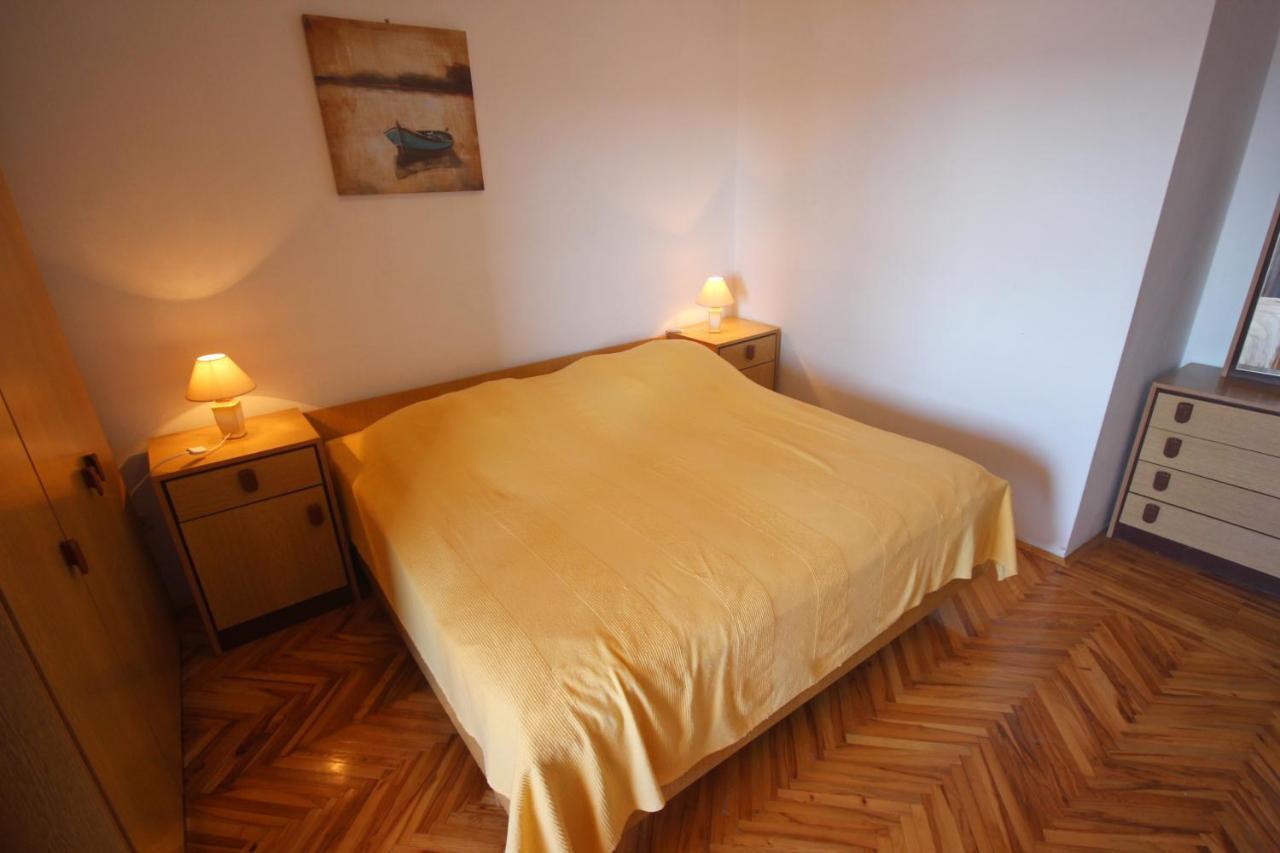 Apartments Njaco Ražanac Kamer foto